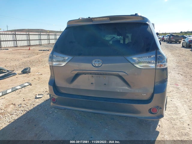 2015 TOYOTA SIENNA SE 8 PASSENGER VIN: 5TDXK3DC0FS655389