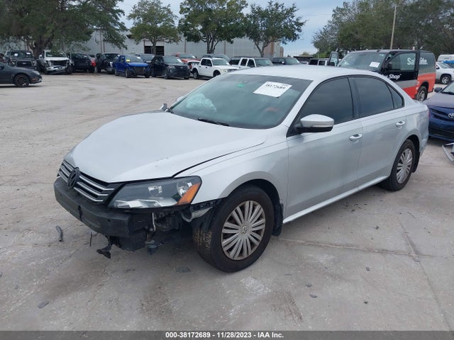2014 VOLKSWAGEN PASSAT 1.8T S VIN: 1VWAS7A35EC097490