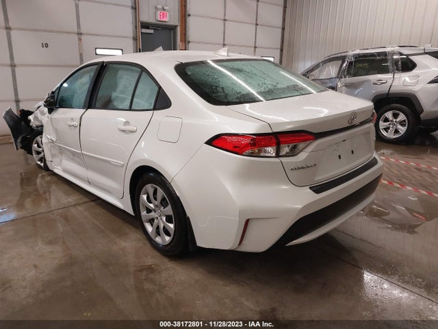 2022 TOYOTA COROLLA LE VIN: 5YFEPMAE7NP324658