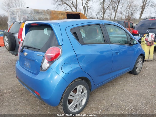 Chevrolet Spark 1lt Auto 2014 KL8CD6S93EC583839 Image 4