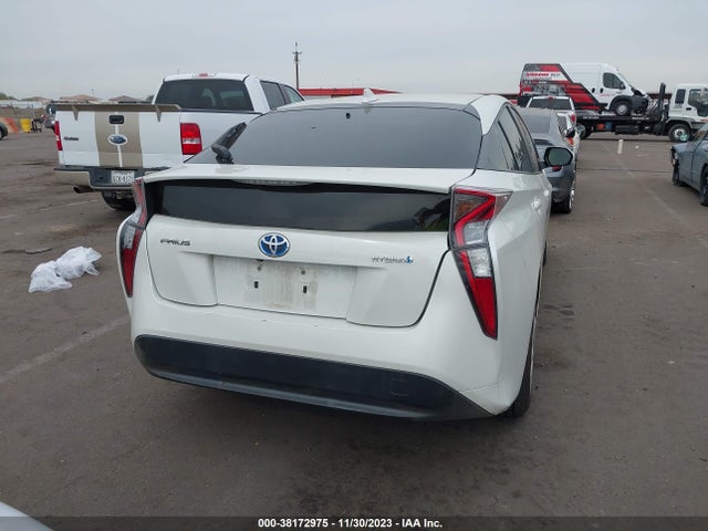 2016 TOYOTA PRIUS TWO VIN: JTDKBRFU0G3000171