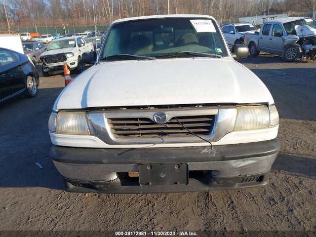 1998 Mazda B2500 Se მანქანა იყიდება აუქციონზე, vin: 4F4YR16C0WTM05208, აუქციონის ნომერი: 38172981