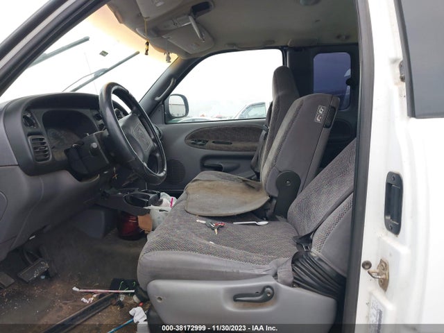 2001 DODGE RAM 1500 ST VIN: 3B7HC13Z11G239628