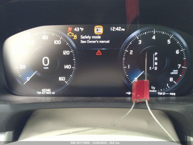 2021 VOLVO XC90 YV4102PK3M1752442 Photo 6