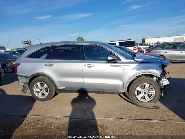 2021 KIA SORENTO LX VIN: 5XYRG4LC8MG067140