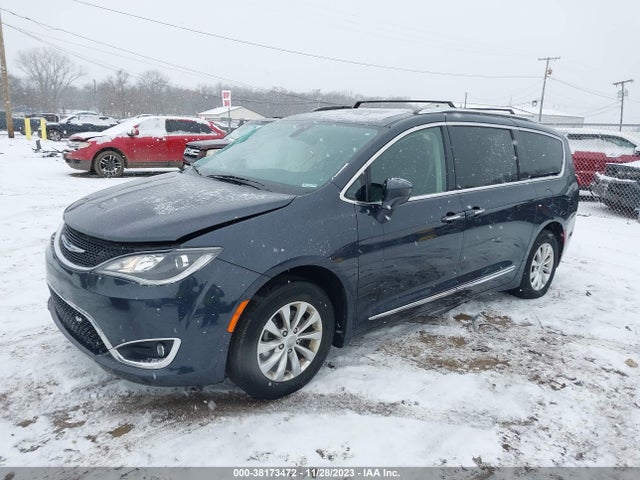 Chrysler Pacifica Touring L 2020 2C4RC1BGXLR176739 Image 2