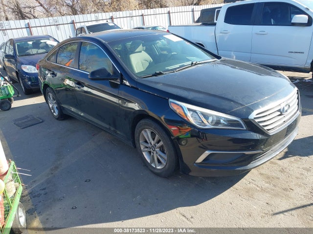 Hyundai SONATA SE 2017 5NPE24AF4HH456334 Image 13