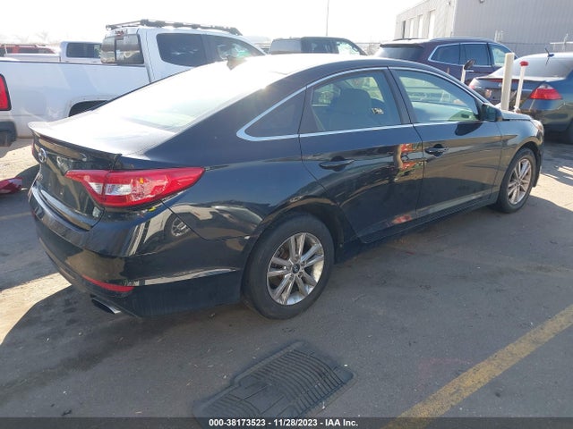 Hyundai SONATA SE 2017 5NPE24AF4HH456334 Image 16