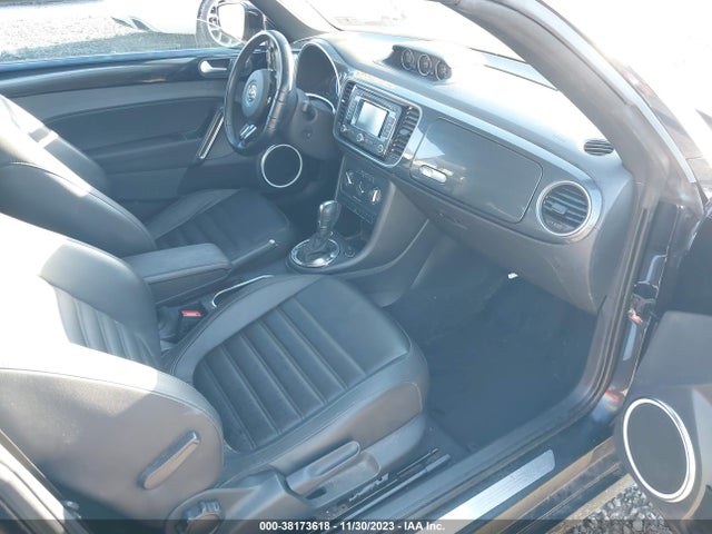2013 VOLKSWAGEN BEETLE 2.0T VIN: 3VW767AT8DM805047