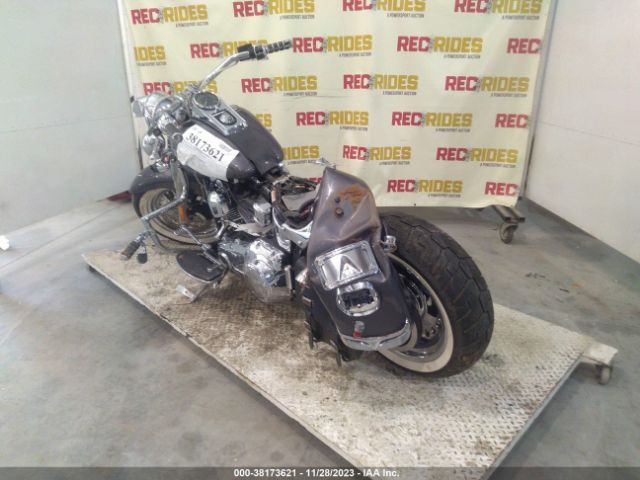 2016 HARLEY-DAVIDSON FLSTF 1HD1BXV16GC020401 Photo 2