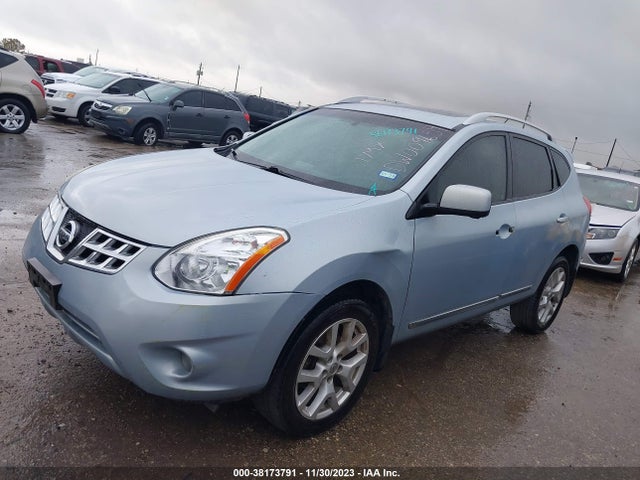 2013 NISSAN ROGUE SV W/SL PKG VIN: JN8AS5MT3DW009654