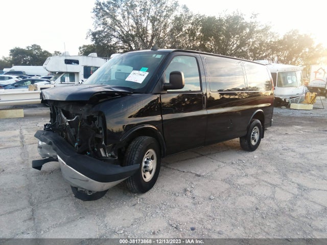 Chevrolet Express 2500 Work Van 2017 1GCWGAFF7H1140852 Image 2