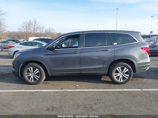 2017 HONDA PILOT EX VIN: 5FNYF6H39HB022336