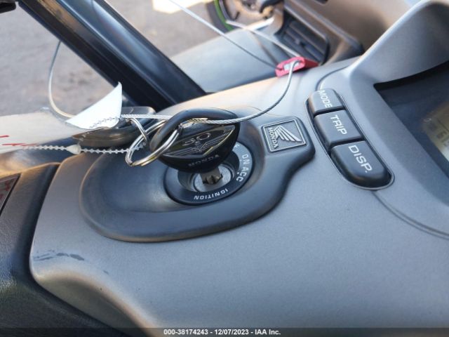 2005 HONDA GL1800 1HFSC47425A401637 Photo 10