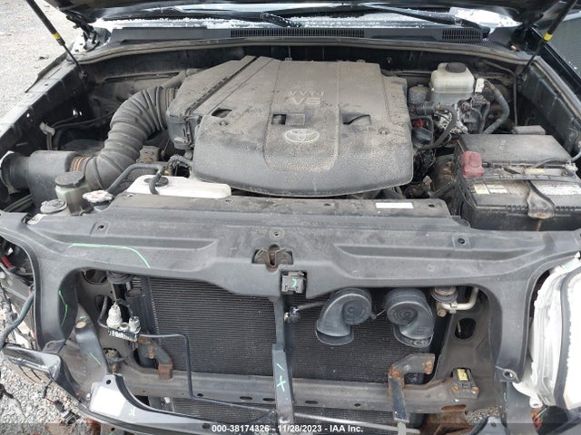 2007 TOYOTA 4RUNNER SR5 V6 VIN: JTEBU14R370108274