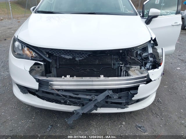 2C4RC1CG8PR567263 Chrysler Voyager Lx