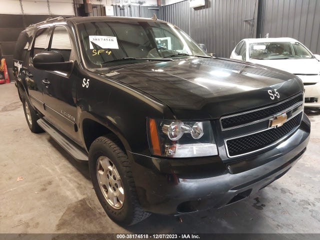 2011 CHEVROLET SUBURBAN 1GNSKHE36BR353563
