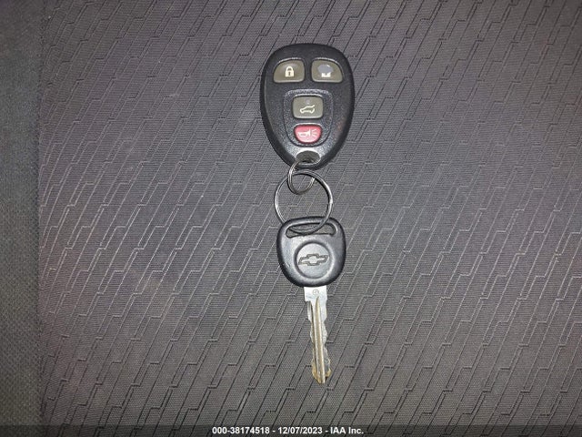 2011 CHEVROLET SUBURBAN 1GNSKHE36BR353563 Photo 10