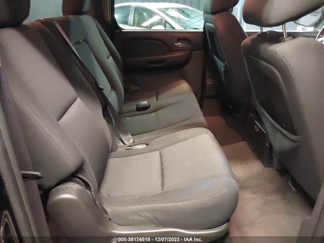 2011 CHEVROLET SUBURBAN 1GNSKHE36BR353563 Photo 7