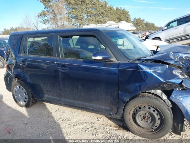 JTLZE4FE1FJ069550 Scion XB