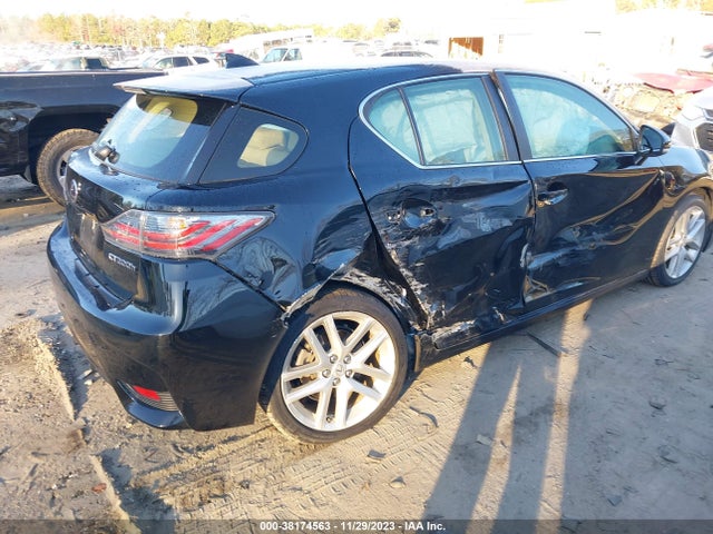 JTHKD5BH4F2241830 Lexus CT 200H