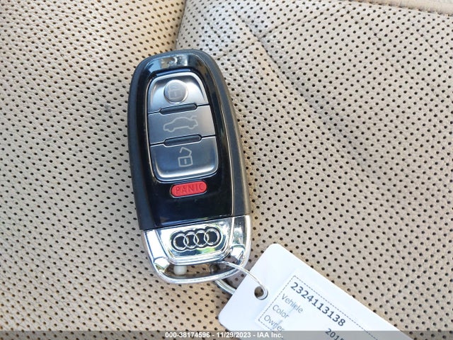 Audi A8 L 4.0t 2015 WAU32AFD1FN040250 Image 11