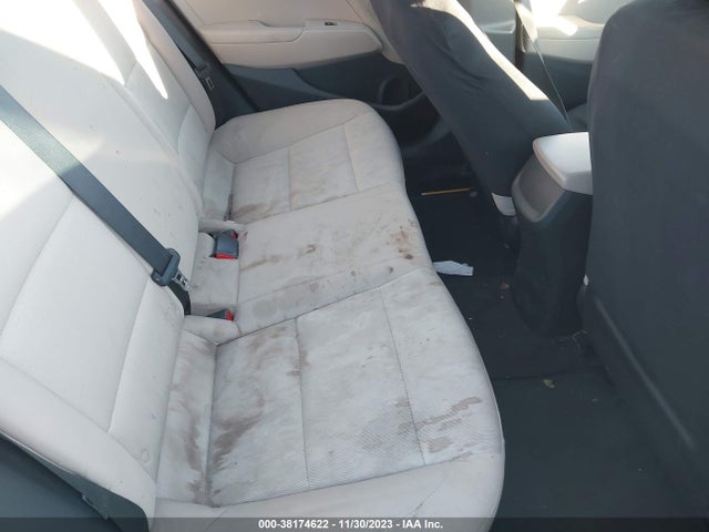 Hyundai ELANTRA SE 2018 5NPD74LFXJH286643 Image 8