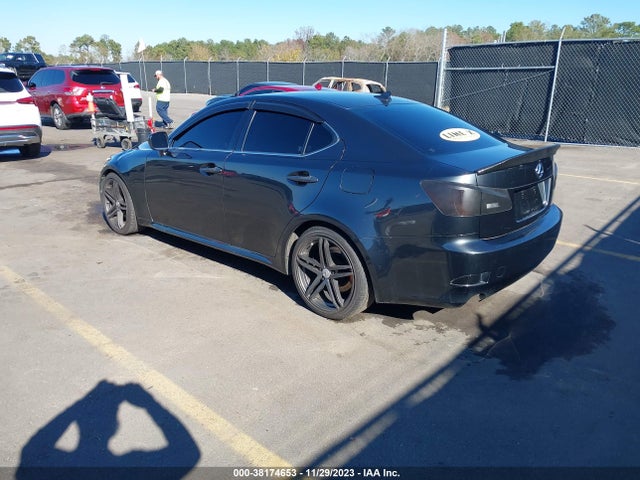 2007 LEXUS IS 350 VIN: JTHBE262X72012846