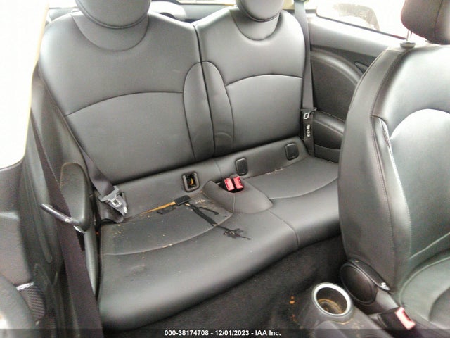 2011 MINI COOPER S WMWSV3C57BTY10839 Photo 7