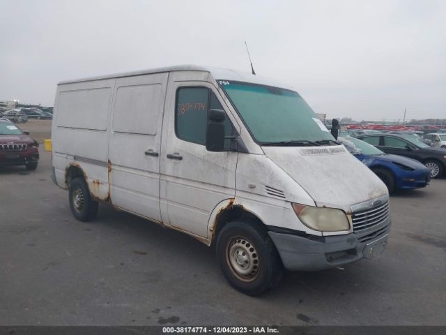 WD2PD643645626072, 2004 Dodge Sprinter Van 2500 on IAAI