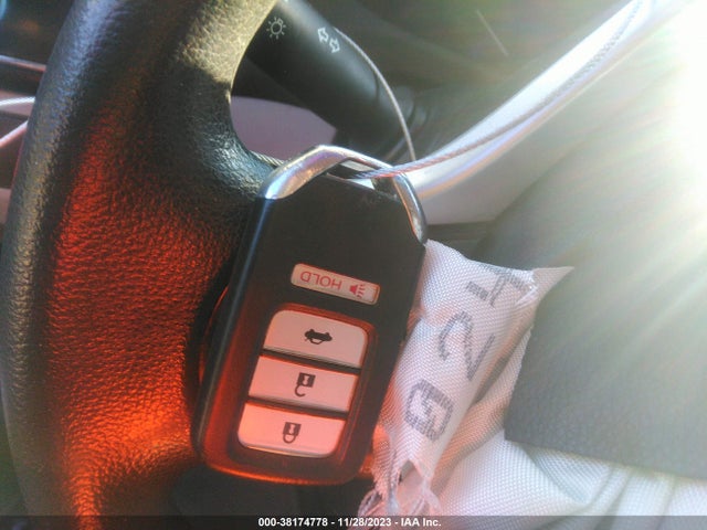 2015 HONDA CIVIC EX VIN: 2HGFB2F8XFH530351