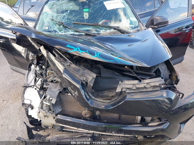2018 TOYOTA RAV4 LE VIN: 2T3ZFREV7JW448991