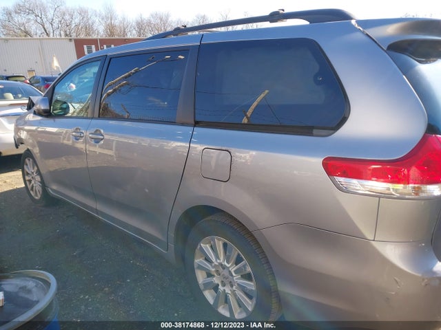 2012 TOYOTA SIENNA XLE 7 PASSENGER VIN: 5TDDK3DC5CS042134