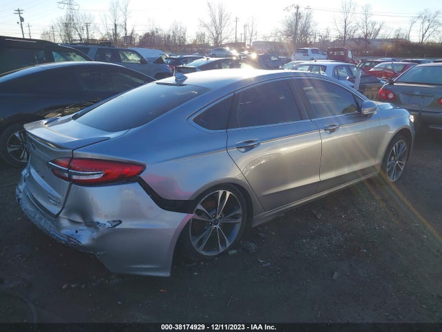 3FA6P0D91LR130264 Ford Fusion Titanium