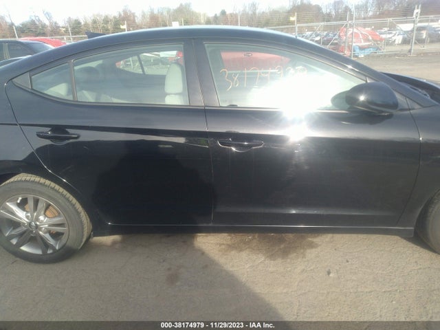 Hyundai ELANTRA SE 2017 5NPD84LF0HH001942 Image 13