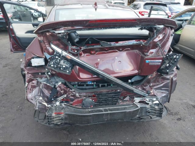 JHMZC5F37JC017180 Honda Clarity Plug-in Hybrid Touring