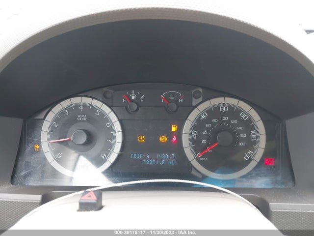 2009 FORD ESCAPE XLT VIN: 1FMCU93G09KB95755