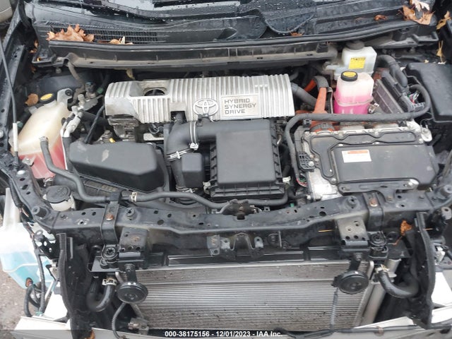 2013 TOYOTA PRIUS TWO VIN: JTDKN3DUXD5636233