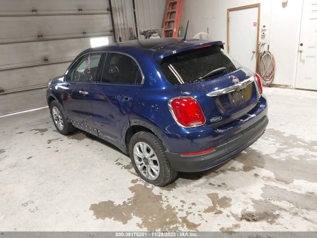2016 FIAT 500X ZFBCFYDT0GP333114 Photo 2