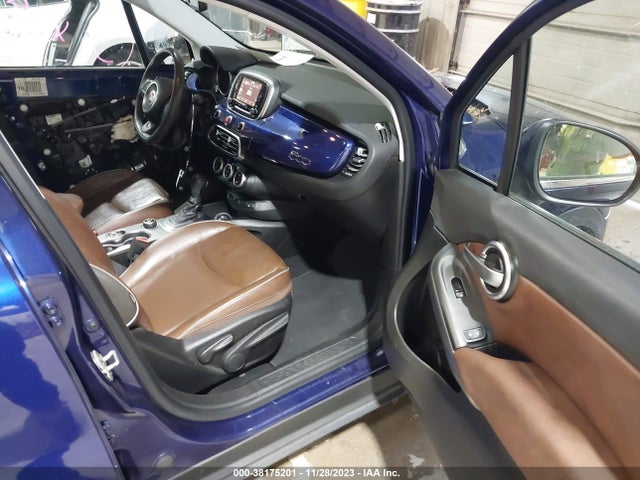 2016 FIAT 500X ZFBCFYDT0GP333114 Photo 4