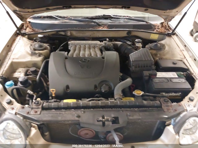 2004 HYUNDAI SONATA GLS/LX VIN: KMHWF35H34A001342