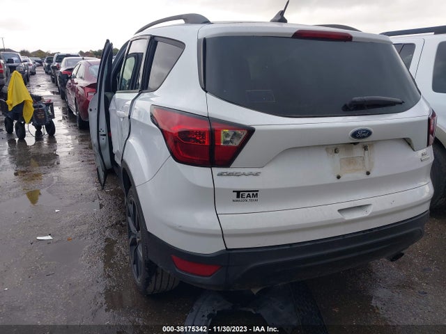 2019 FORD ESCAPE SE VIN: 1FMCU0GD4KUC25930