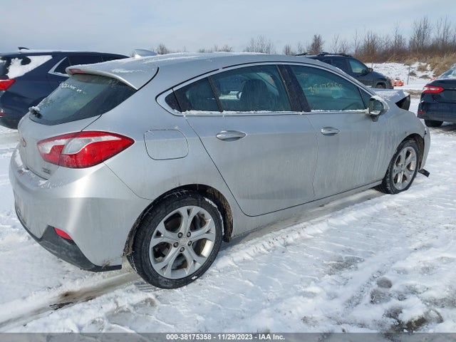 Chevrolet Cruze Premier Auto 2018 3G1BF6SM6JS625886 Image 4