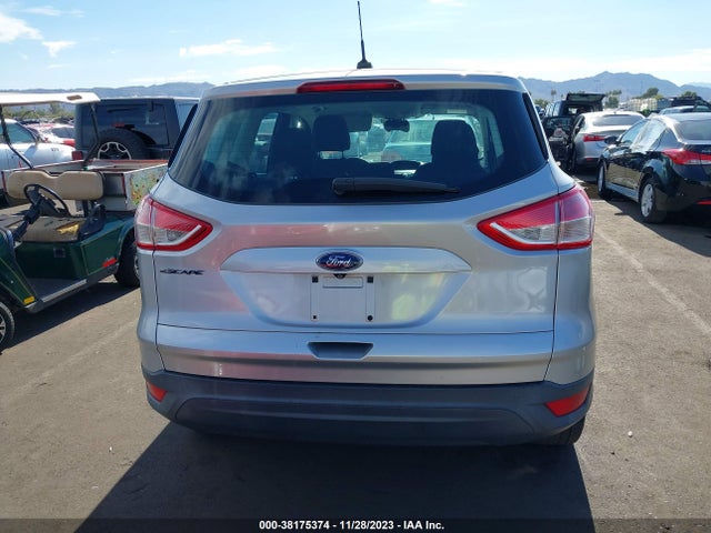 2015 FORD ESCAPE S VIN: 1FMCU0F76FUA93805