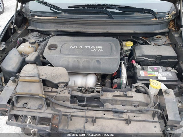 Jeep Cherokee Latitude 2014 1C4PJLCB8EW249497 Image 10