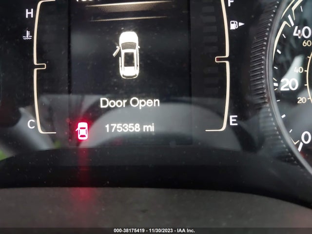 Jeep Cherokee Latitude 2014 1C4PJLCB8EW249497 Image 7
