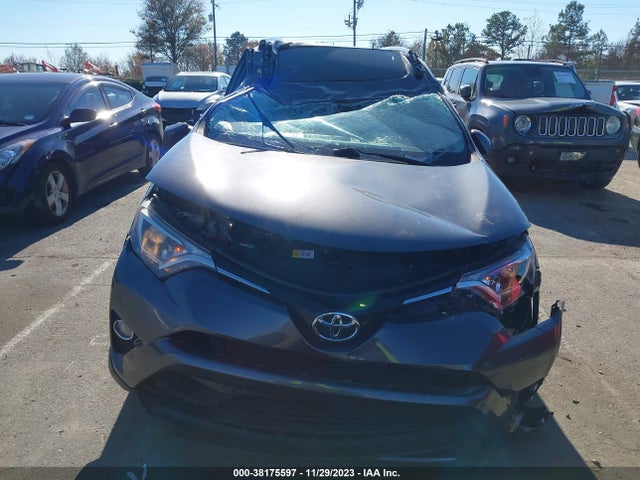 2016 TOYOTA RAV4 XLE VIN: JTMWFREV5GJ098190
