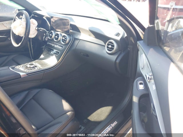 Mercedes-Benz C 300 2021 W1KWF8DB9MR645482 Image 4