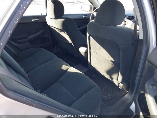 2006 HONDA ACCORD 2.4 VP VIN: 1HGCM56186A117831