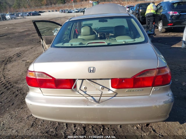 2000 HONDA ACCORD 2.3 EX VIN: 1HGCG6588YA045530